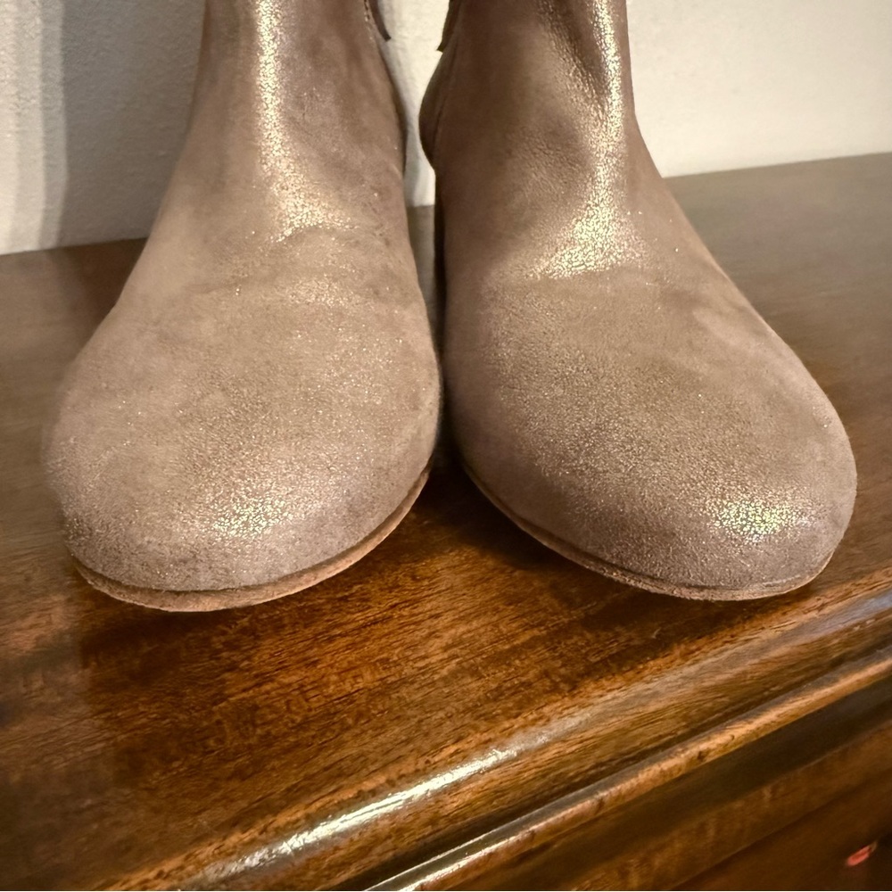 Trask Women’s Metallic Pewter Vivian Suede Ankle Booties Size 8.5 - Picture 8 of 12